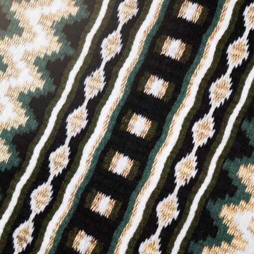Alternative view of Show Blanket 050