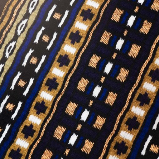 Alternative view of Show Blanket 038